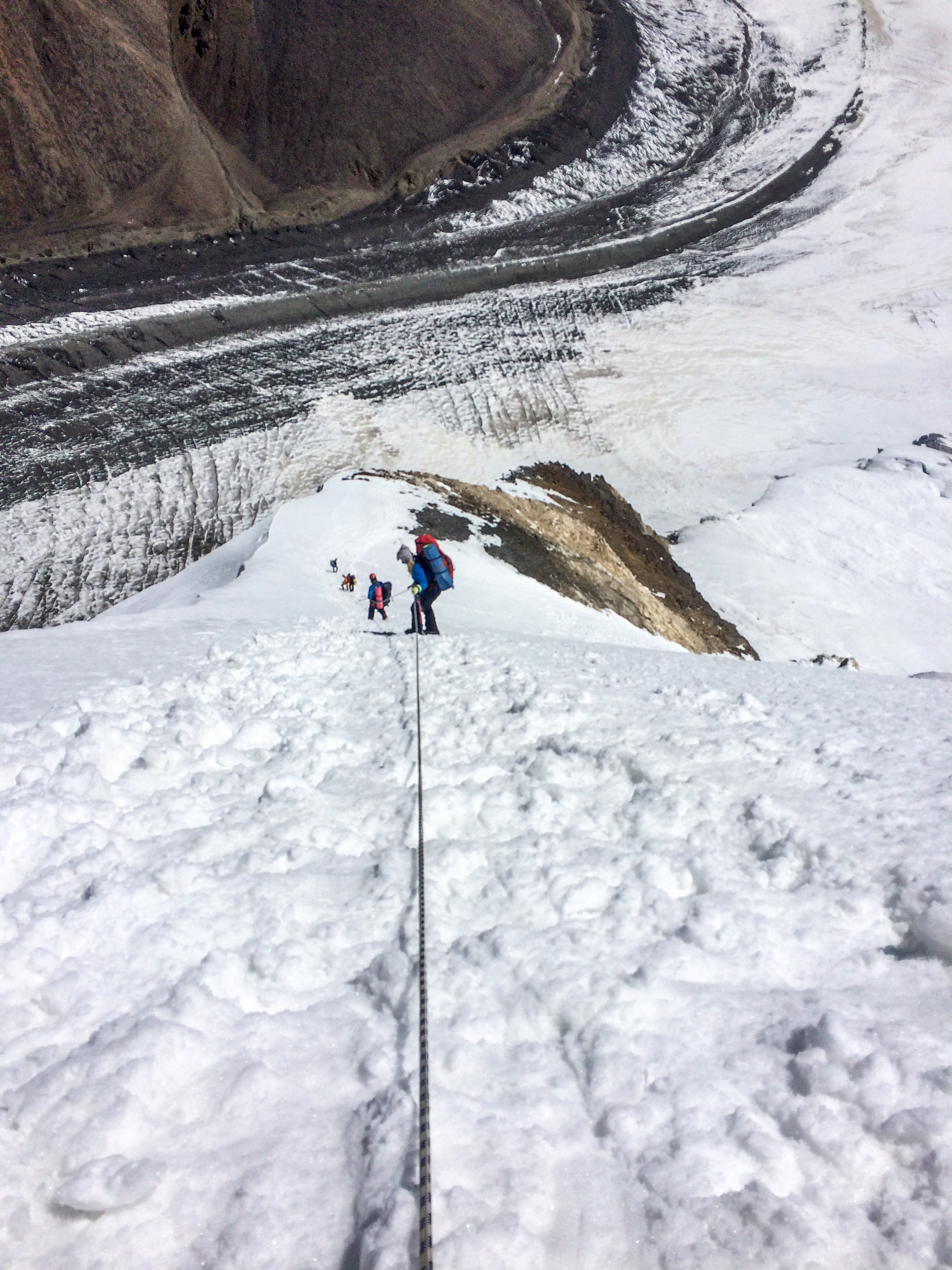 Climb to the Second Camp of Communism Peak